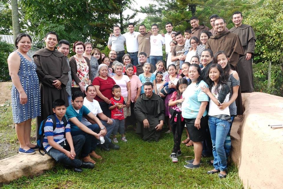 Asociación de Nuestra Señora del Monte Carmelo in Santa Ana